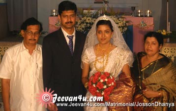 Josson Dhanya Wedding Photos